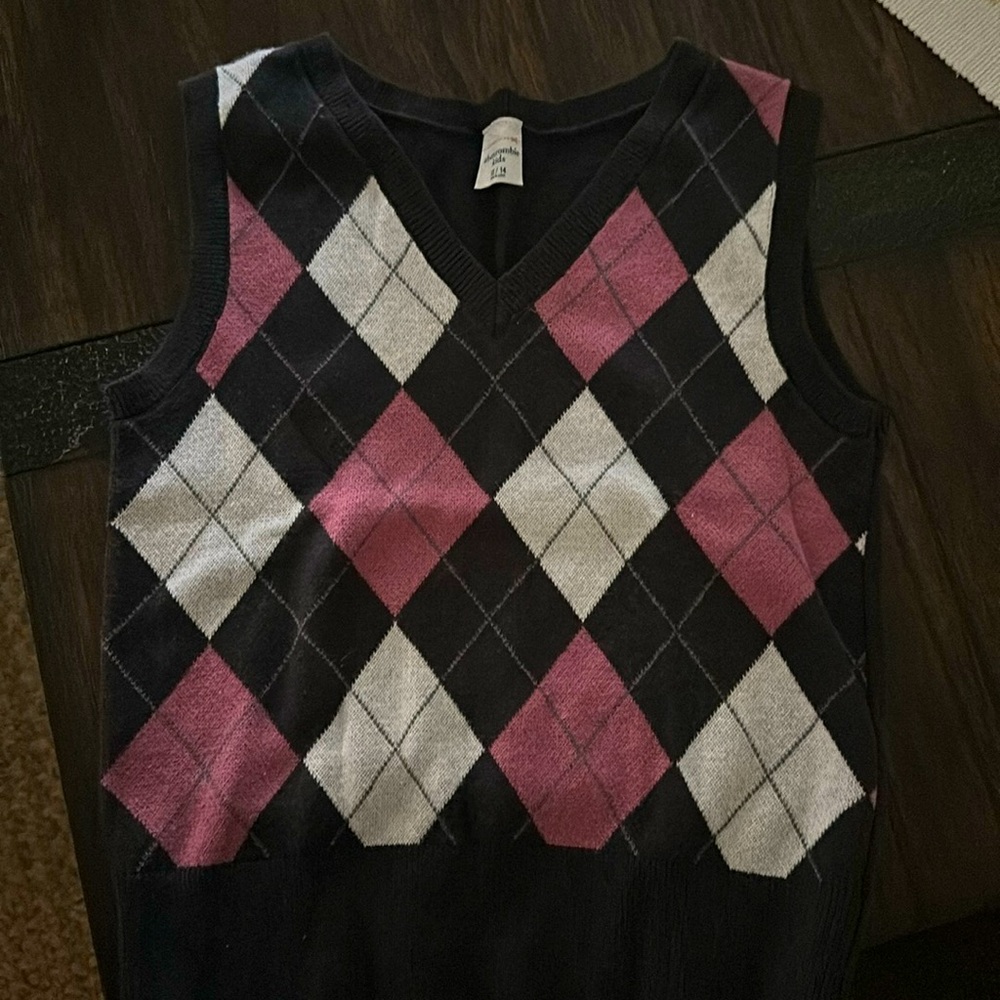 Argyle Pattern Sweater Vest